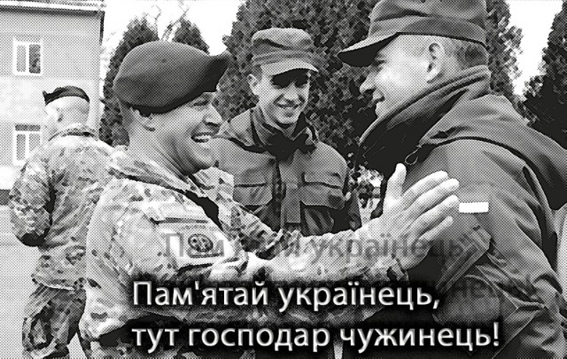 Во Львове снесли Монумент славы в честь советских воинов