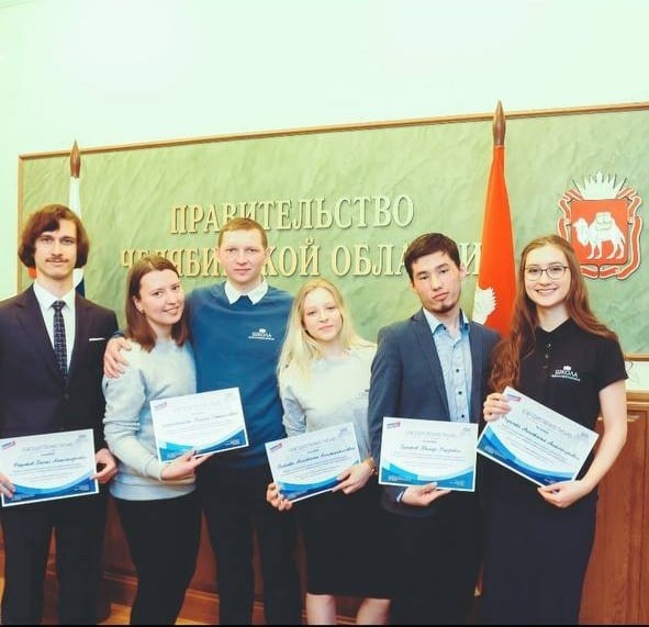 Активисты Единой России напали на жителя  Челябинска и облили его горячей жидкостью.