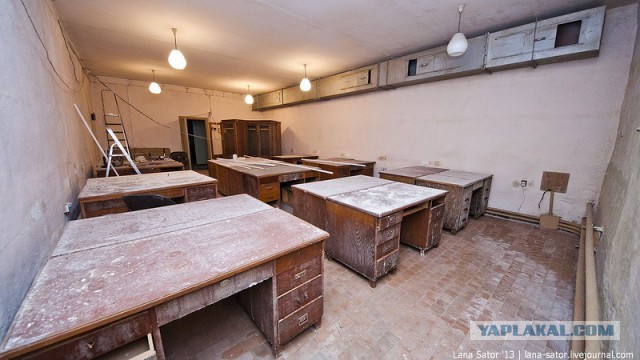Прогулка по действующему бомбоубежищу