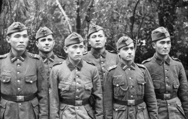 40 удивительных исторических фотографий