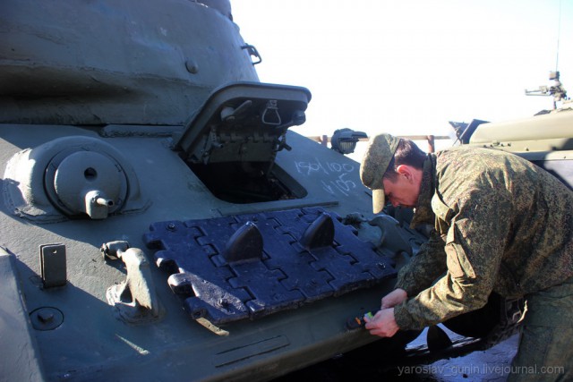 Как Т-34 готовят к параду Победы в Нижнем Новгороде