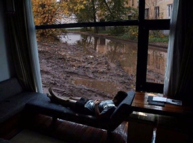 А из нашего окна вот такая красота...