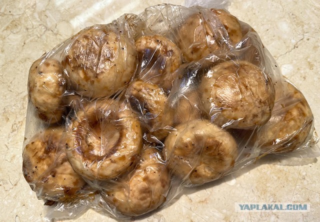 Кто чем на кухне орудует?