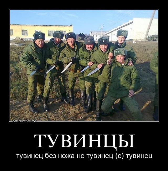 Автомобиль уполномоченной по правам детей в Тыве протаранил школьный автобус