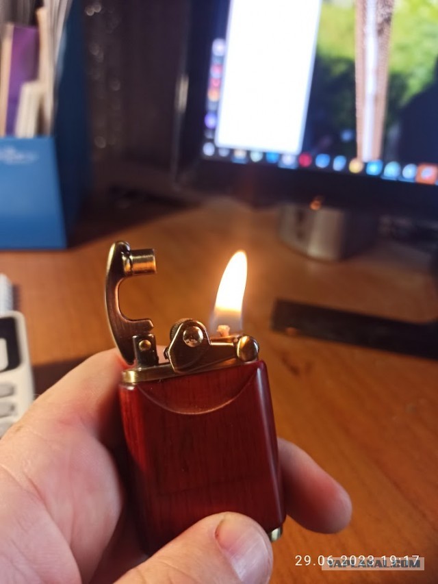 Зажигалка