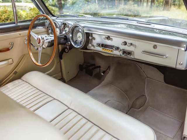 1954 Cunningham C-3. Автопятница №92