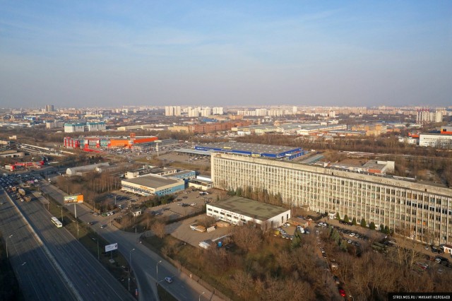 Лежачий небоскреб