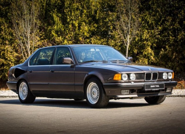 BMW E32 с двигателем V16 – безумный концепт, который так и не пошел в серию