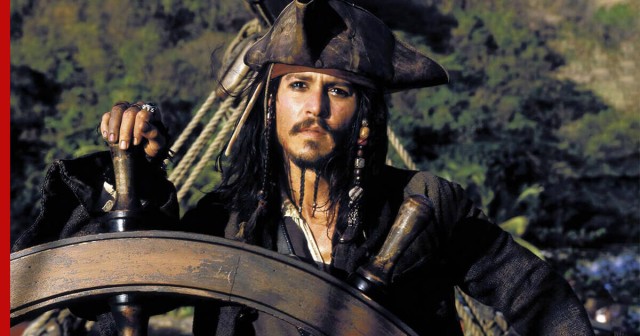 60 лет американскому актёру, кинорежиссёру, музыканту, сценаристу и продюсеру Джонни Деппу