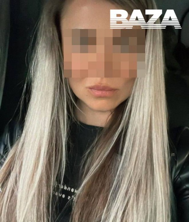 В Москве женщина выпала из окна 16-го этажа, пытаясь сделать селфи