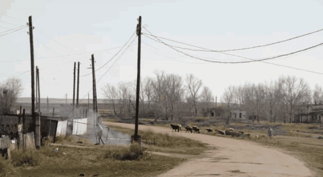 Калачи - жуткое место, где люди без причины засыпали на улицах и рабочих местах