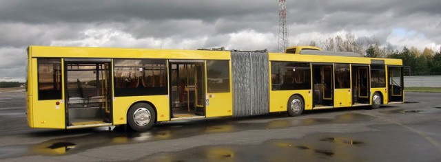 Игра на ЯПе: Угадай АВТО-8
