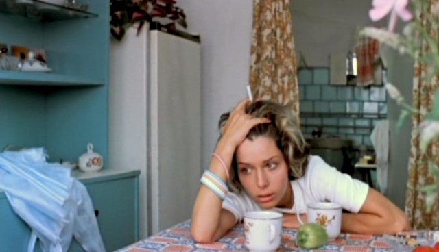 20 самых сексапильно одетых киногероинь