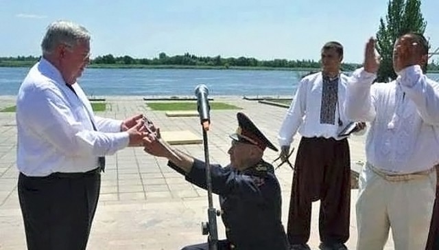 Посол Украины в Германии отказался отмечать годовщину Победы с послом России