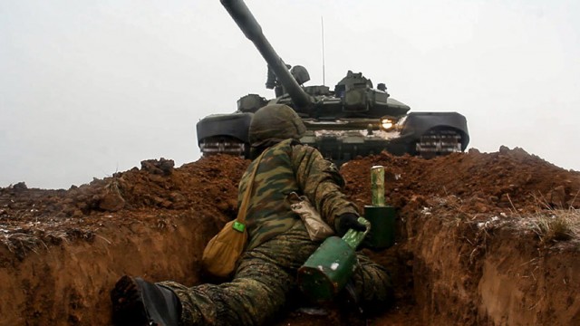 Суровая тренировка в армии Китая