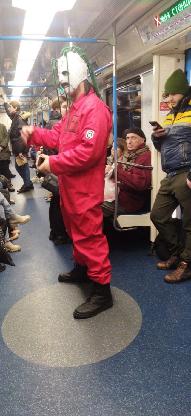 Модники из российского метрополитена