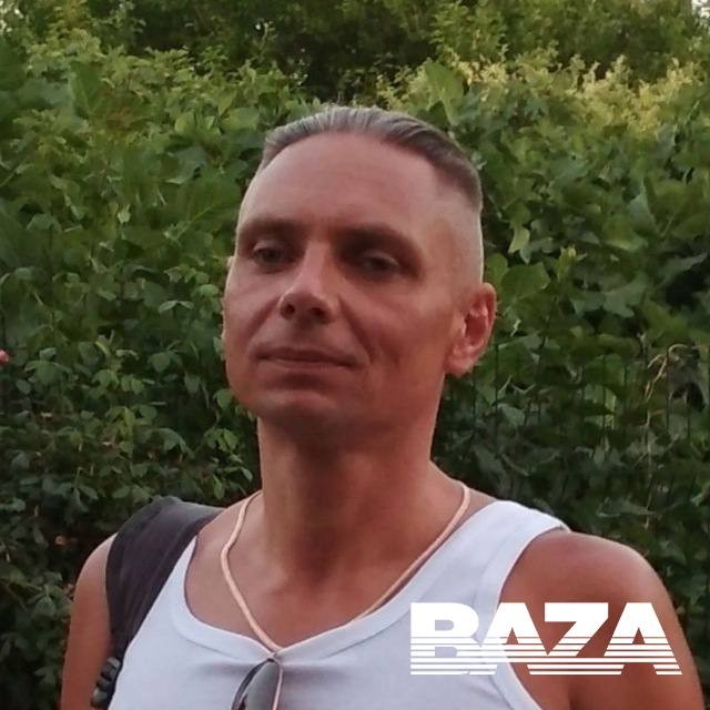 В Москве полицейские задержали пьяного мужчину, ломившегося в военкомат в 3 часа ночи