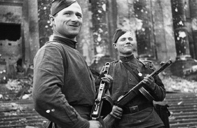 Советские войска в Берлине