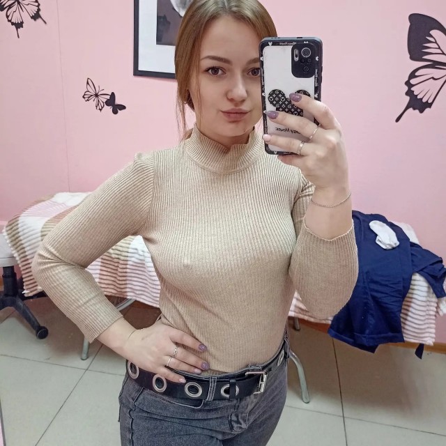 День без лифчика