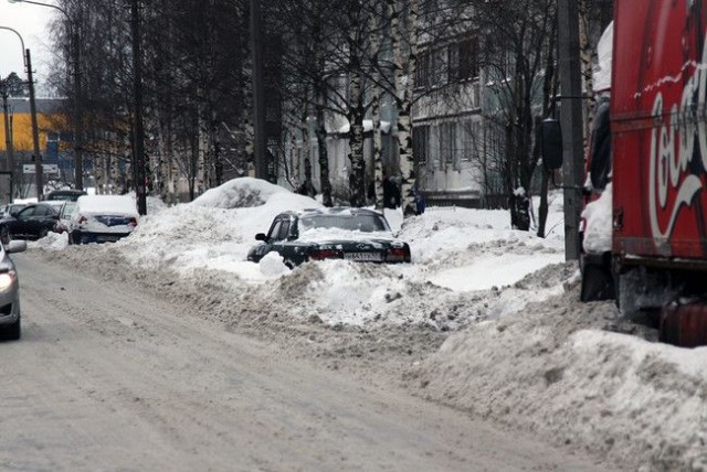 Автовладелец? Значит иди убирай улицы!