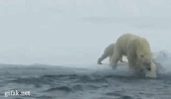 Держись! Мама спешит на помощь!