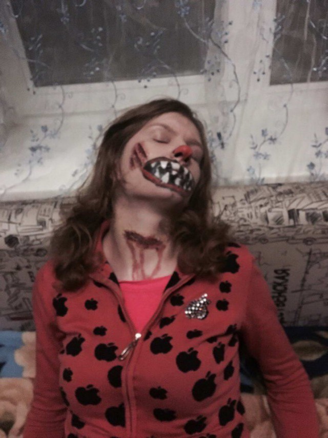 Давай я тебя ещё вот в этой позе сфоткаю