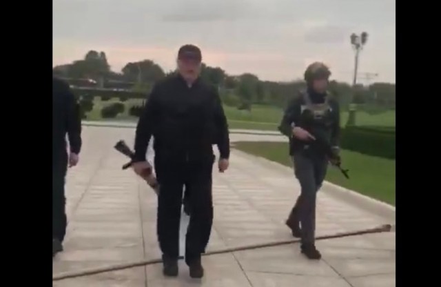 На отдел полиции в Воронежской области совершено нападение. Вскоре там же прогремел взрыв