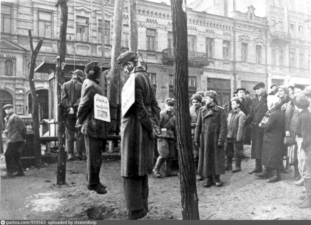 Бегите, хлопцы, пока можете: кадры издевательства над русскими пленными дошли до адресатов