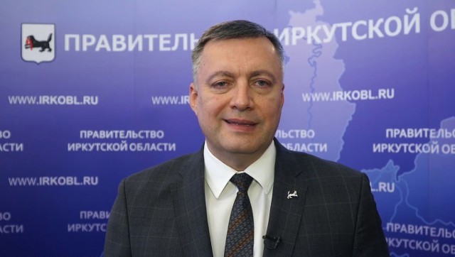 «Народ подраспустился». Депутат Госдумы Матвеев записал видео, полное горечи. Скрепы сумками ломают