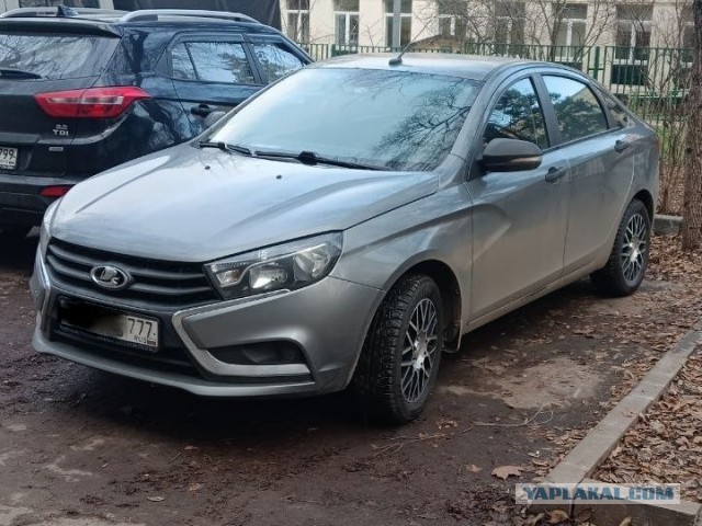 10 лет назад состоялся официальный старт продаж легендарной Lada Vesta. Стартовая цена автомобиля составляла "всего" 514 тысяч р