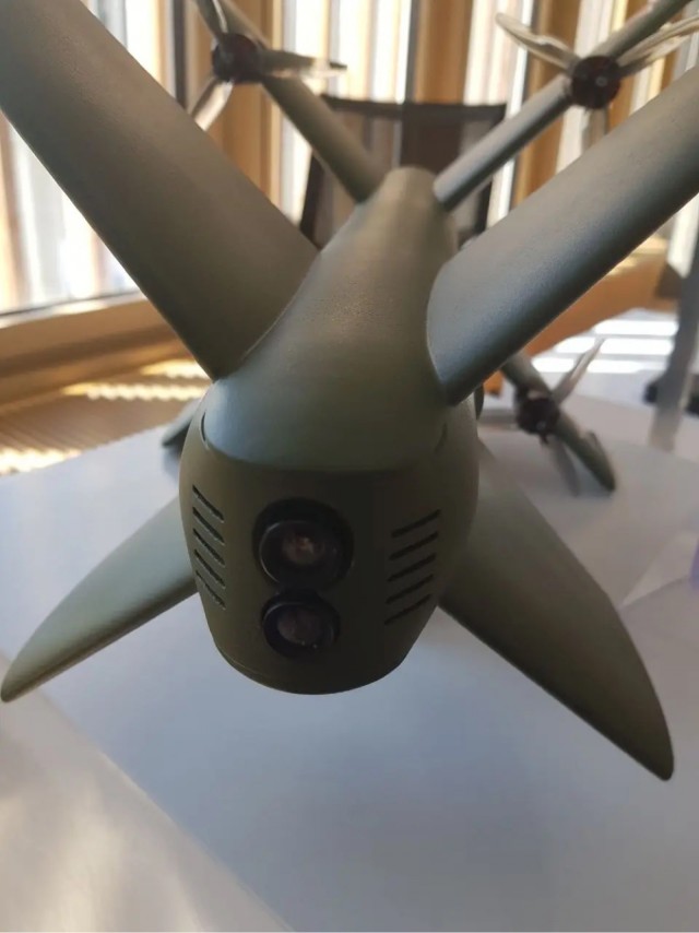 А вот так убийца БПЛА Ёлка сбивает украинский лiтак над Белгородом