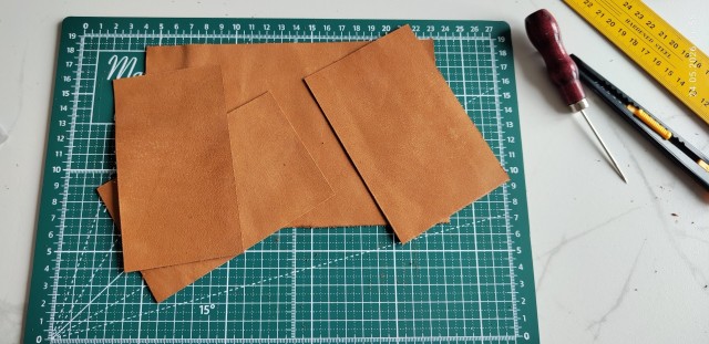 Первая поделка из кожи своими руками
