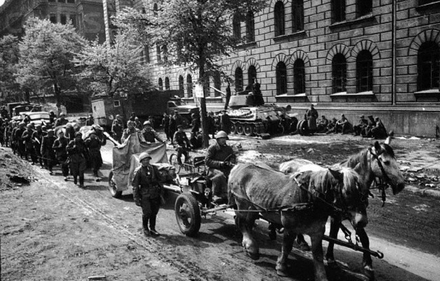 Берлинская операция. Апрель - май 1945 года.