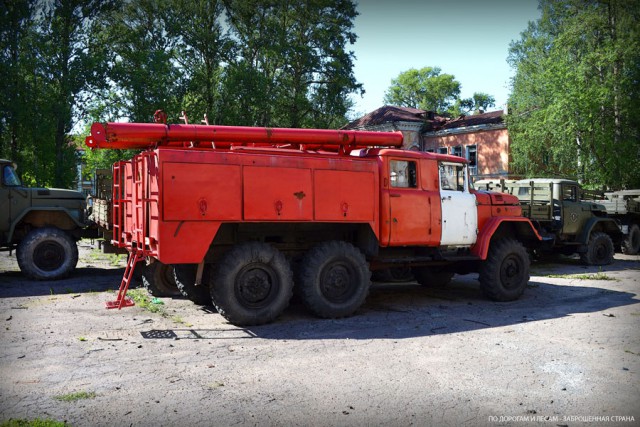Кладбище военной техники