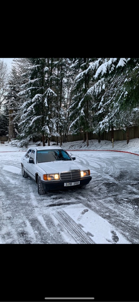 Авто мечты 1985 Мерседес 190D. W201
