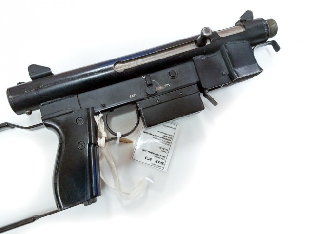 Пистолет-пулемет на батарейках S&W X219