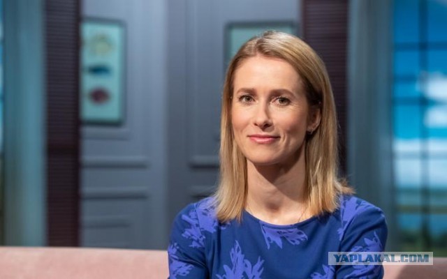 Одинокий Борис Джонсон на саммите НАТО