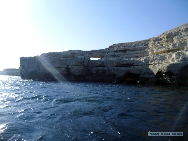 Мыс Тарханкут - самая западная точка Крыма.