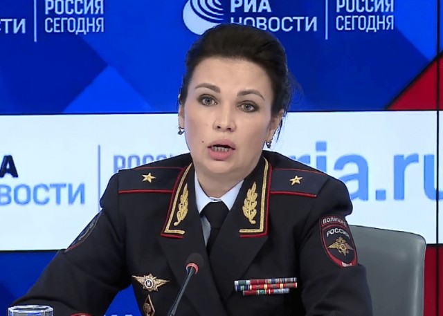Какие драгоценности предпочитает начальница миграционной службы Валентина Казакова?