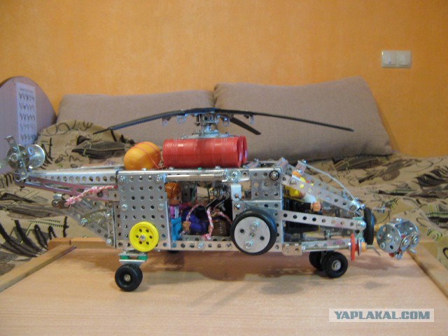 Лего против Советского конструктора.