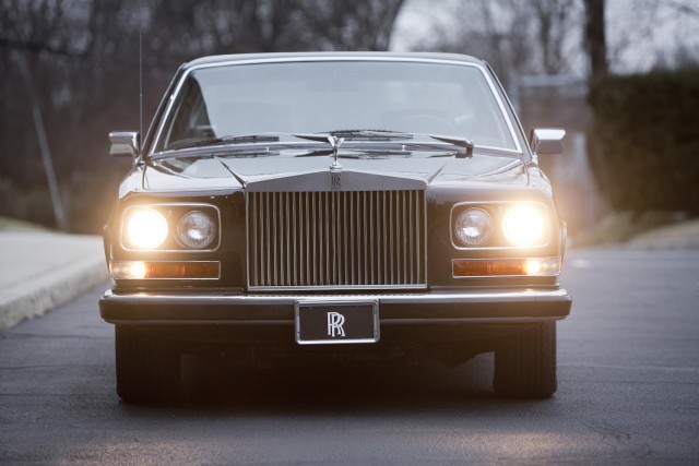 Rolls Royce Camargue.