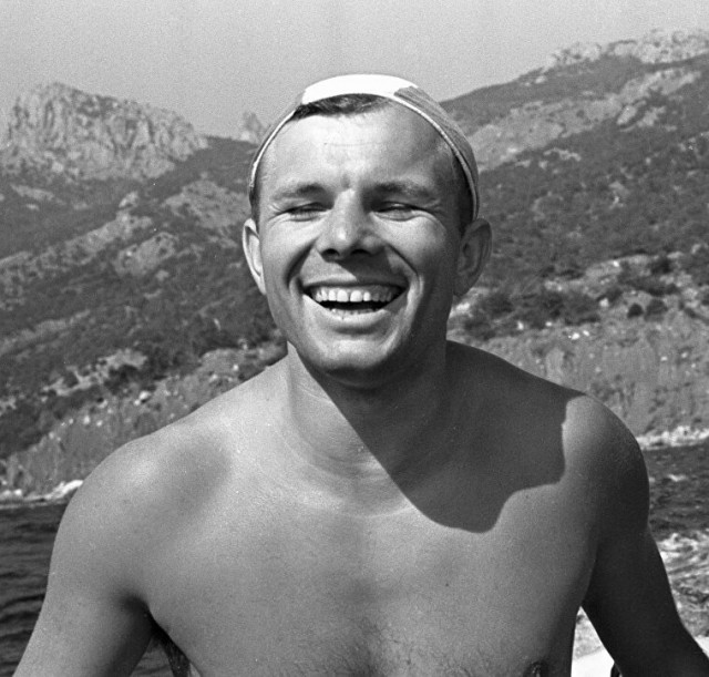 Юрий Гагарин – во время возвращения из космоса: «Я горю! Прощайте!..»