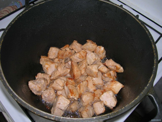 Капуста с мясом