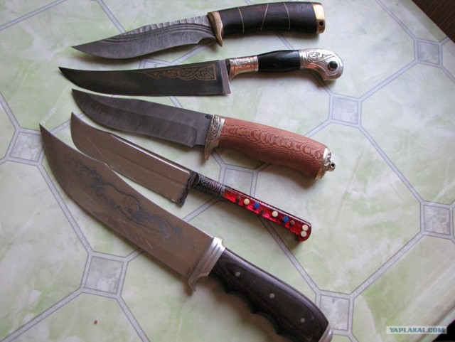 Кто чем на кухне орудует?