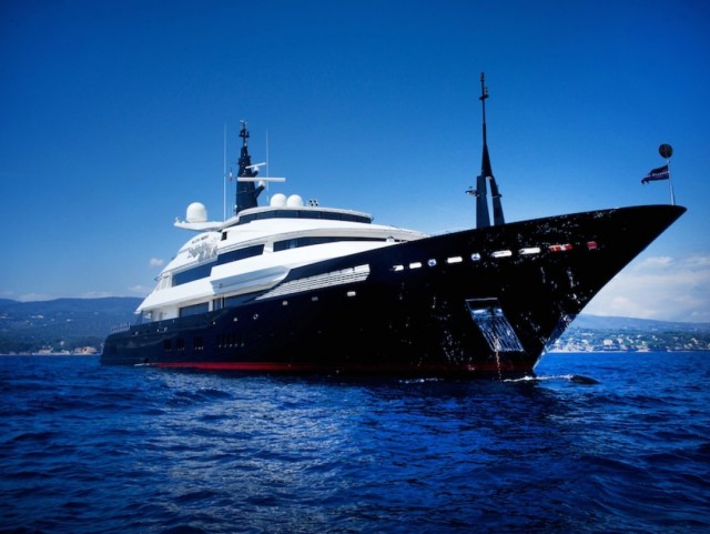 Корабль-призрак стоимостью 120 миллионов долларов
