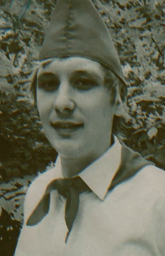 1977 год. Мальчишки в пионерлагере жаловались на странную старуху, а потом...