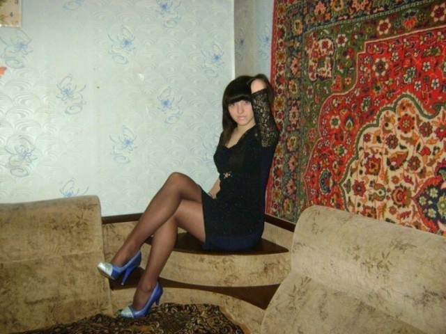 Девчата из 90-х и 2000-х 10.10.2025