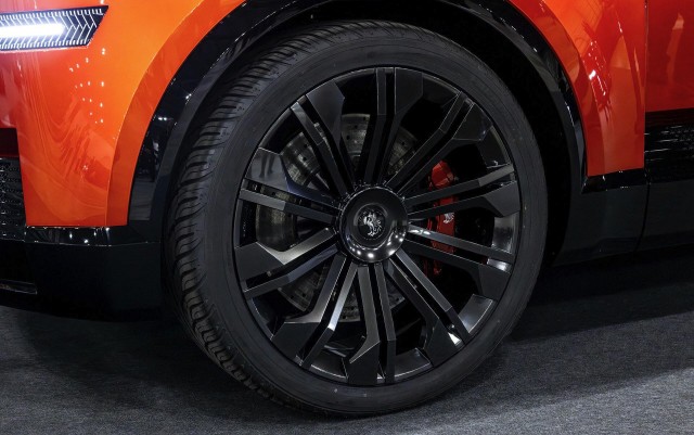 Toyota создала конкурента купе Роллс-Ройс — Century Coupe
