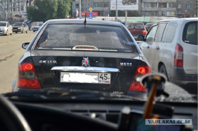 Mercedes уличен в плагиате ..