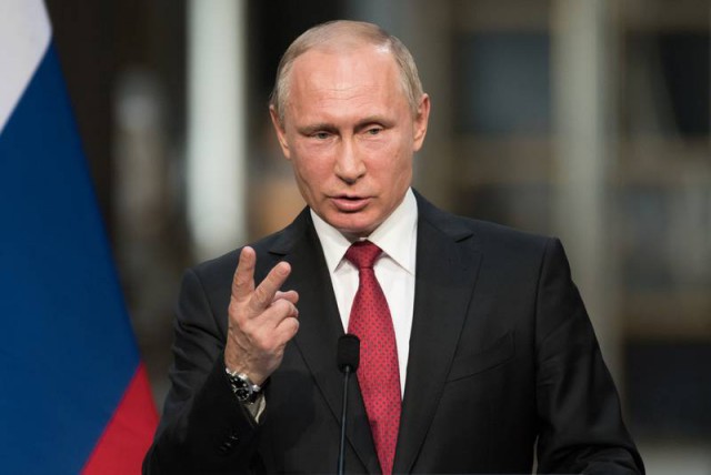 Фотогалерея важных участников Петербургского международного экономического форума.